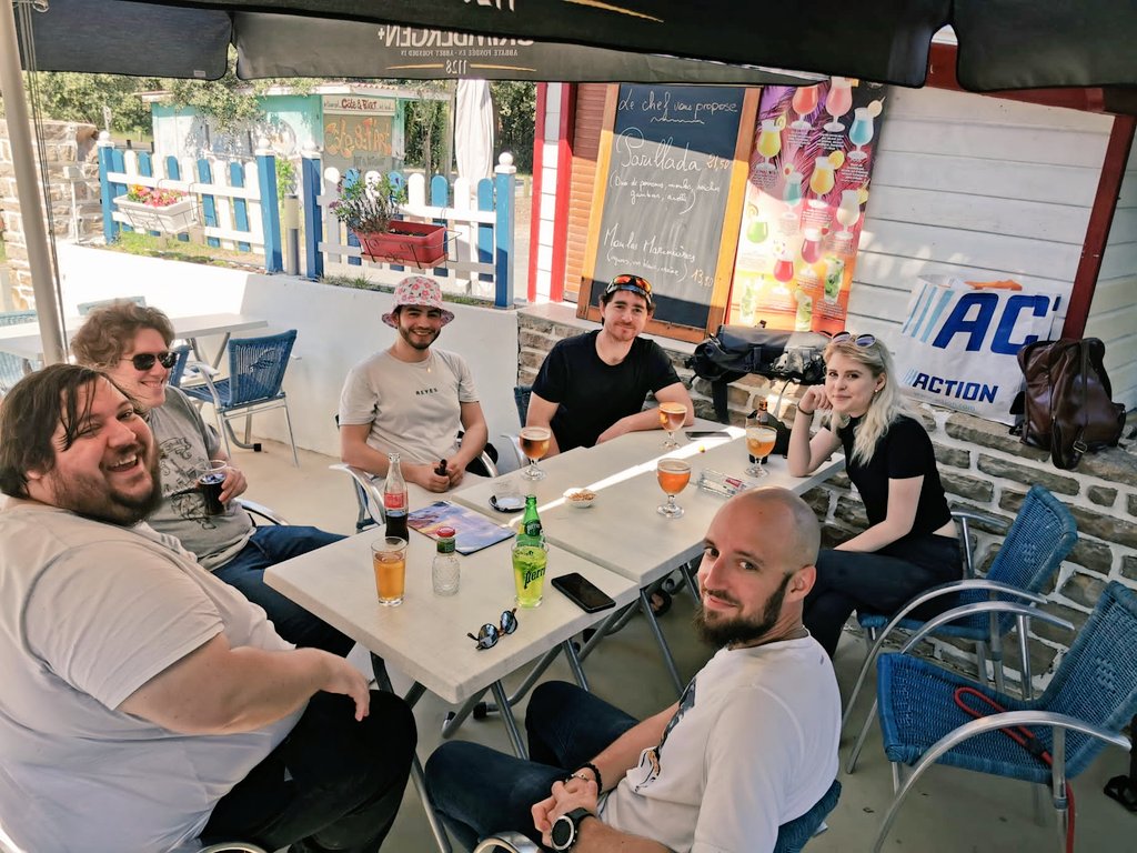 KAO_svmd's tweet photo. Nettoyage de plage fait ! Une belle récolte (et c'est triste) pour la Grande Côte 🙋🏼‍♀️🤗 merci beaucoup la commu pour ce geste, c'est pas énorme, mais c'est un très beau geste. 👊🌞 https://t.co/Xrjp0vVtru