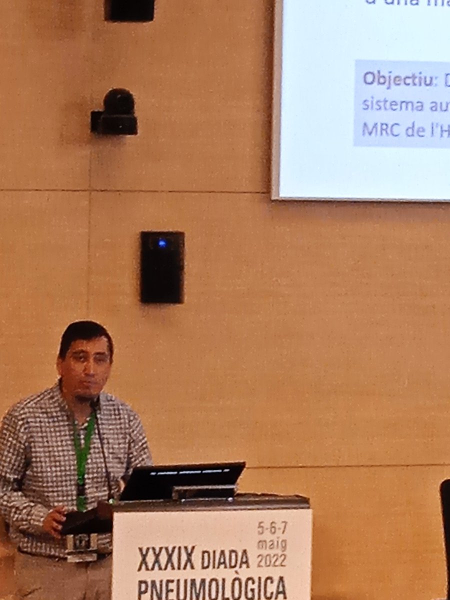 anaramireznurse's tweet photo. Molt bona sessió avui a la #DiadaPneumologica de les comunicacions orals premiades. 
Entre d'altres @klgorodtorres. 
Enhorabona a tot l'equip
@isabelclinic https://t.co/JnxTq0RBTg