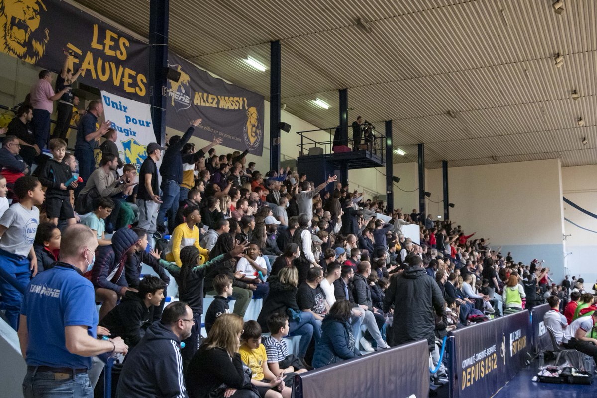 Le dernier match à domicile de la saison, c'est dans une semaine ! Rendez-vous vendredi 13 mai, à partir de 19h30, pour la réception de SEHB - Strasbourg Eurométropole Handball au COS ! 🚀

Moins de 150 places restantes ! 🚨

🎟️ BILLETTERIE : billetterie.mehb.fr