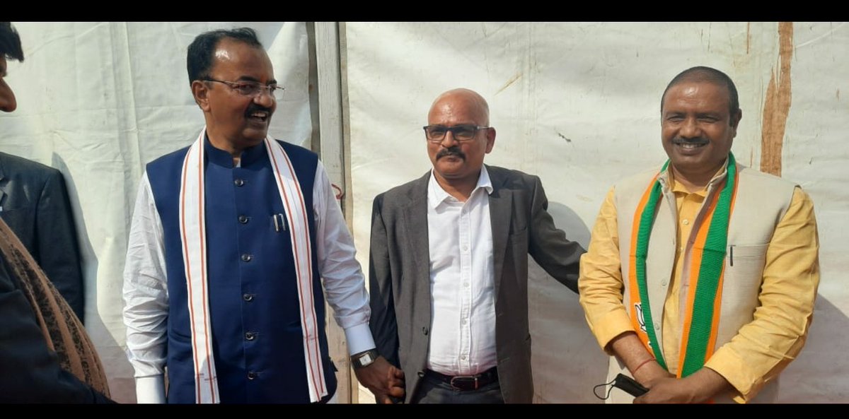 AmitMeh43077613's tweet photo. उत्तर प्रदेश के यशस्वी उपमुख्यमंत्री हम सब के मार्गदर्शक आदरणीय केशव प्रसाद मौर्य जी को जन्मदिन की बहुत-बहुत बधाई एवं हार्दिक शुभकामनाएं ।ईश्वर से प्रार्थना हैं आप हमेशा स्वस्थ, प्रसन्न एवं दीर्घायु हो।
#4bjp https://t.co/pd0a9vjl8q