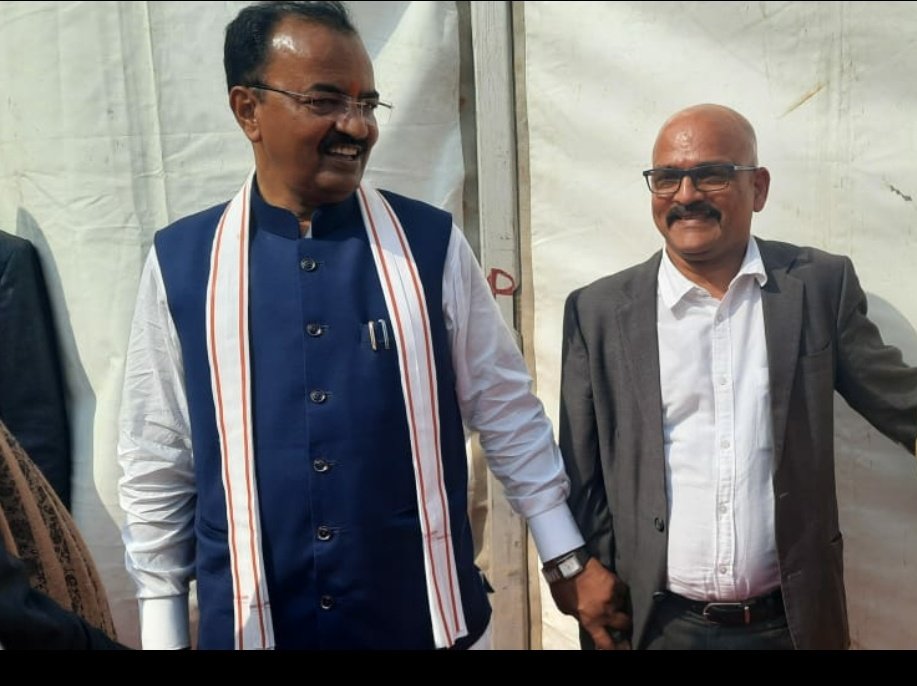 AmitMeh43077613's tweet photo. उत्तर प्रदेश के यशस्वी उपमुख्यमंत्री हम सब के मार्गदर्शक आदरणीय केशव प्रसाद मौर्य जी को जन्मदिन की बहुत-बहुत बधाई एवं हार्दिक शुभकामनाएं ।ईश्वर से प्रार्थना हैं आप हमेशा स्वस्थ, प्रसन्न एवं दीर्घायु हो।
#4bjp https://t.co/pd0a9vjl8q