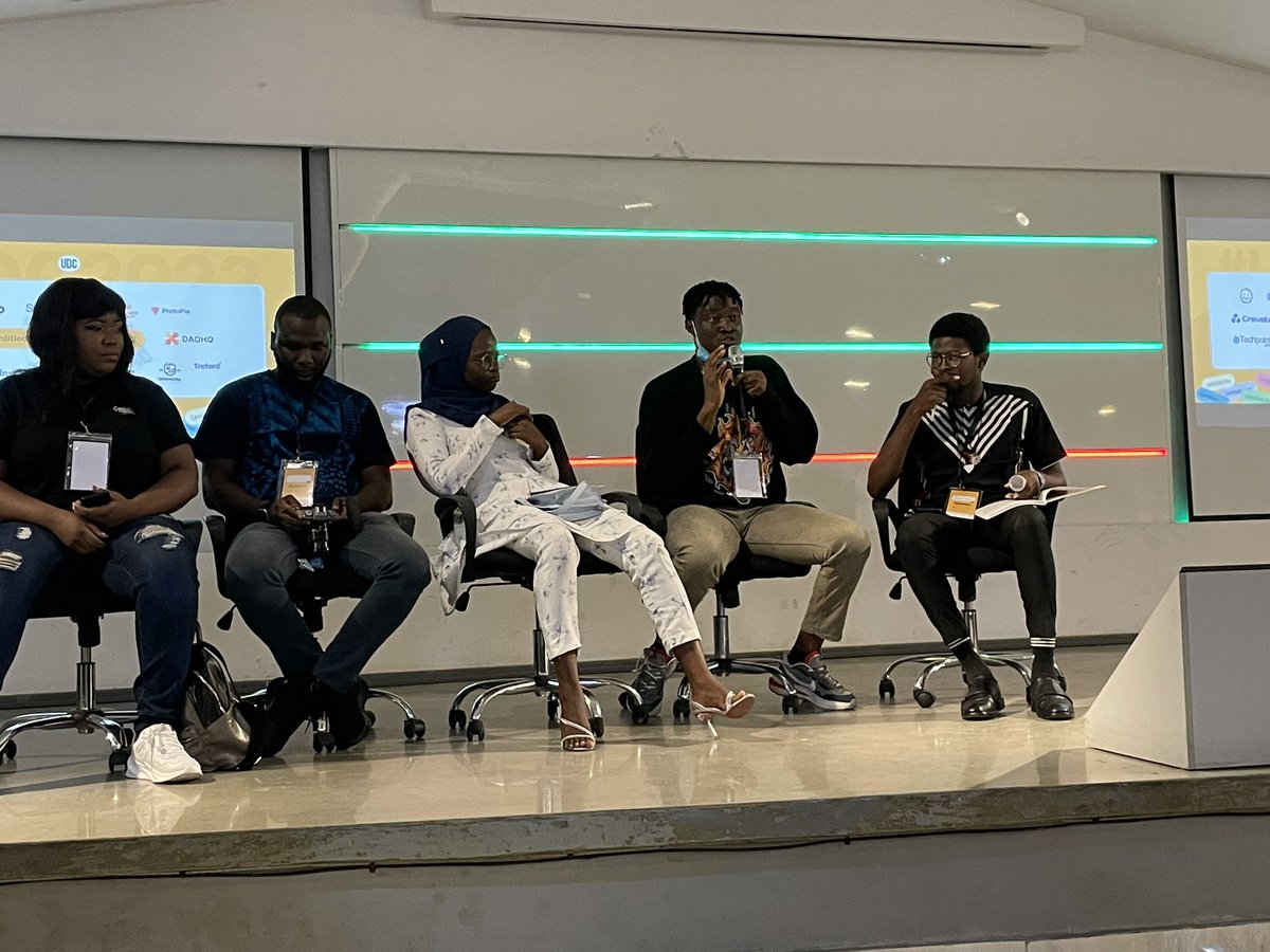 olamedvind's tweet image. Panel with @creative_yute answering very well! So many good stuff here.  #UDC2022