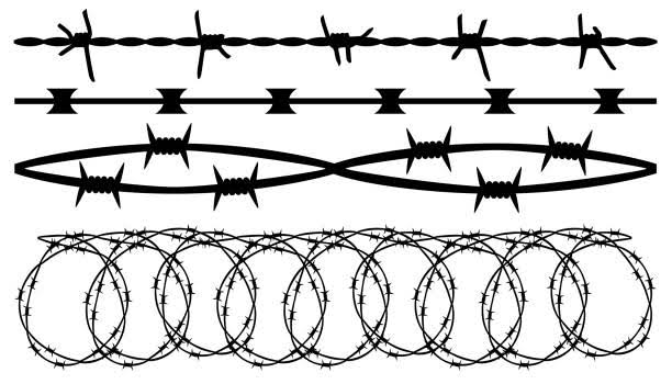 Kutupalong Rohingya refugees #Authority  ordered #refugees going outside the barbed wire will be caught & sent them to jail. Even refugees are caught in Bazar shall be sent them to jail or Bhasan Shore.  How refugees survive without daily commodities? https://t.co/nubRqg3Mig