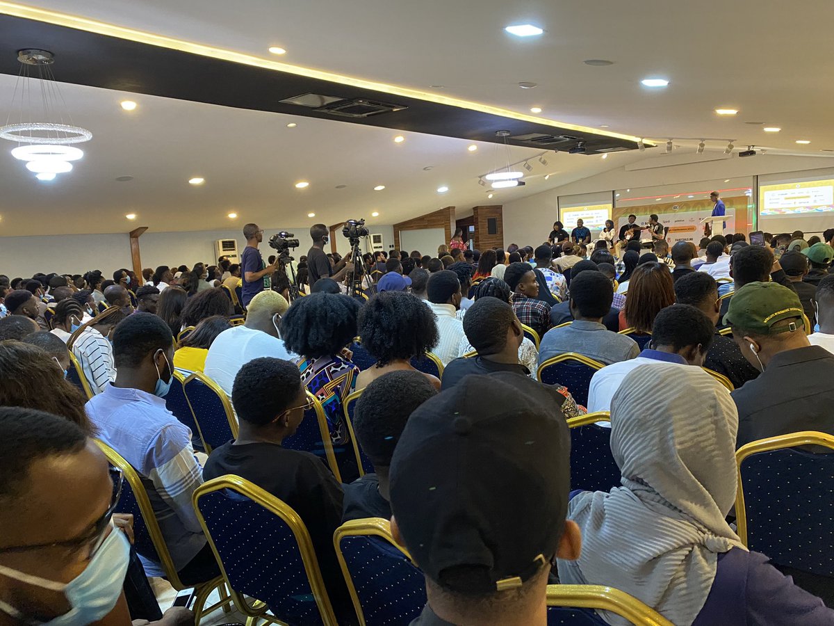 mspleroma's tweet photo. Happening live!!! My view 😌
@untitledsgnrs
#udc2020 https://t.co/zd06sehuMY