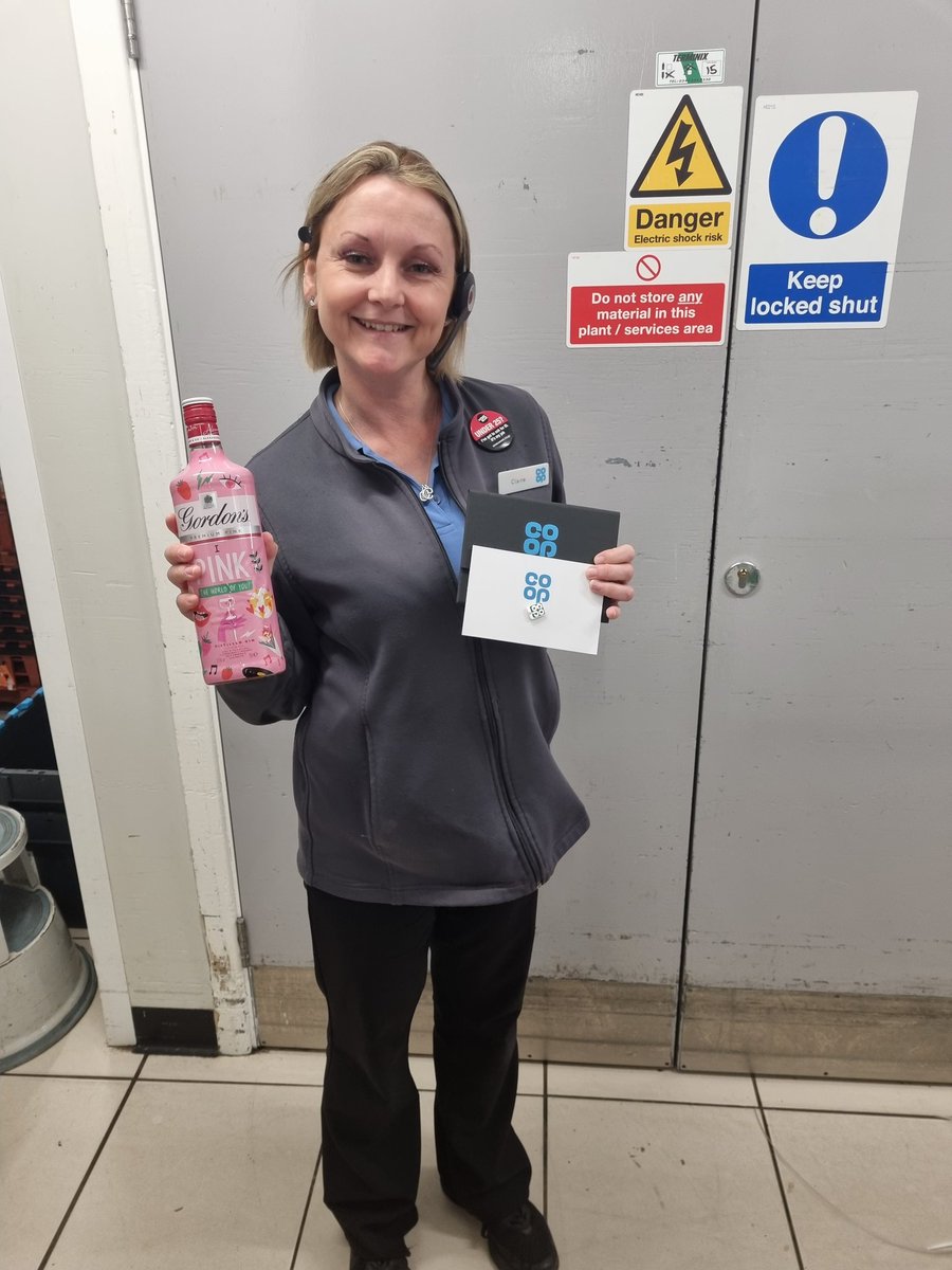 Congratulations to our Team Member Claire on her 15 years service with Co-op! Thanks for all you do at Petrol Roundhay, you are a STAR ⭐️⭐️⭐️❤ #CoopRadio #BeYourself @JoshMcNaboe @mazieblake12345 @coopuk