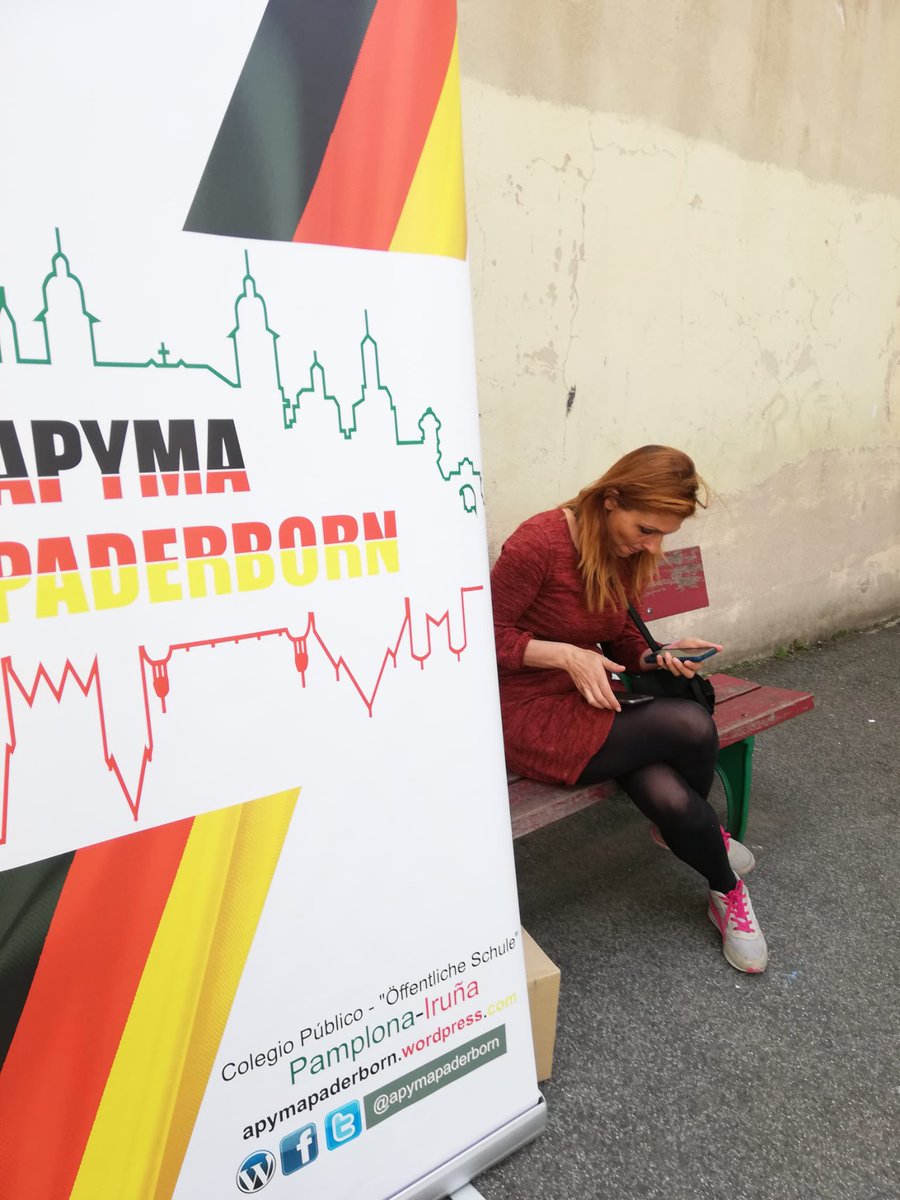 apymapaderborn's tweet photo. 📸Marina Cisneros, parte de la Comisión de #Comunicación de la @apymapaderborn publicando y coordinándose con el resto de nuestro equipo de Comunicación: Iria, @Marina y Pablo Ramos.
Danke für die Arbeit!!! https://t.co/g4PFaudON0