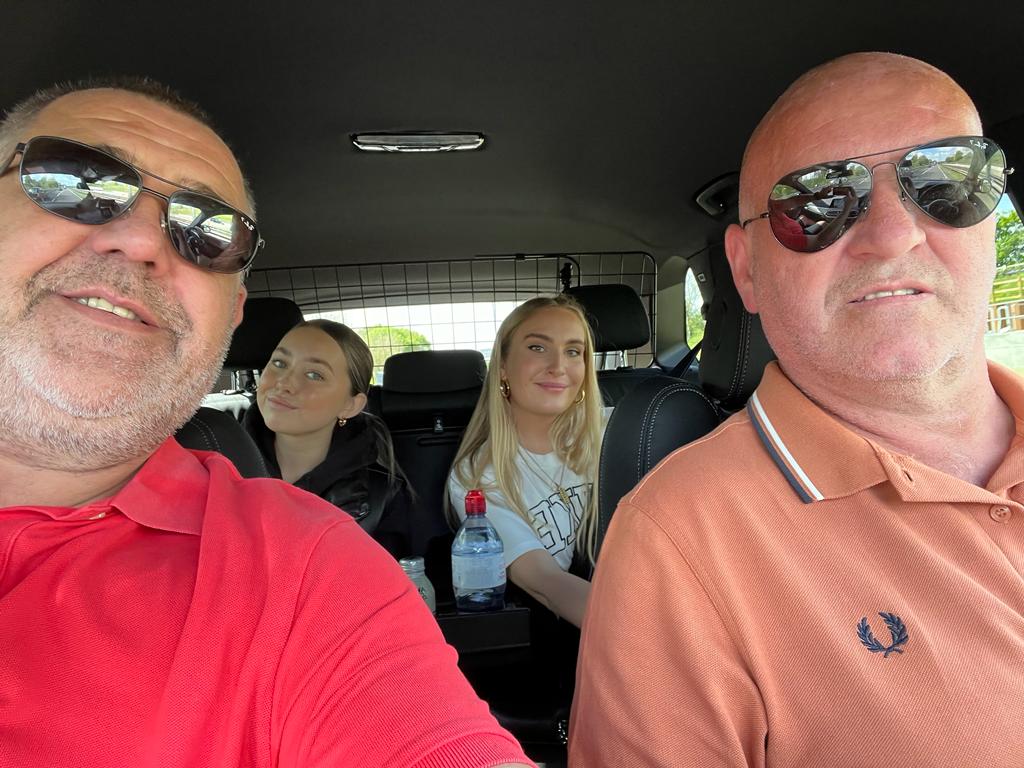 Burnage reds on the way to Brighton UTFR <a href="/Wingy_1971/">Stephen Lee</a> <a href="/jaelhutton/">Jael Hutton</a>