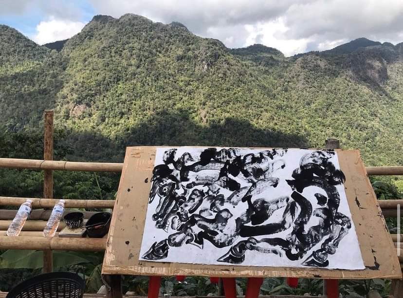 Khondark11's tweet photo. Hello World ⚪️⚫️ 
My NFT holder can be used as a pass to a wonderful mystical land.🍀🍀🍀
…..
#NFTs #NFT #Makingpeacewithnature #NFTCommunity #nftcollector #NFTcollections #BrushStroke #AsianArt #PureArt   
❤️❤️ https://t.co/akCzBC9Moh