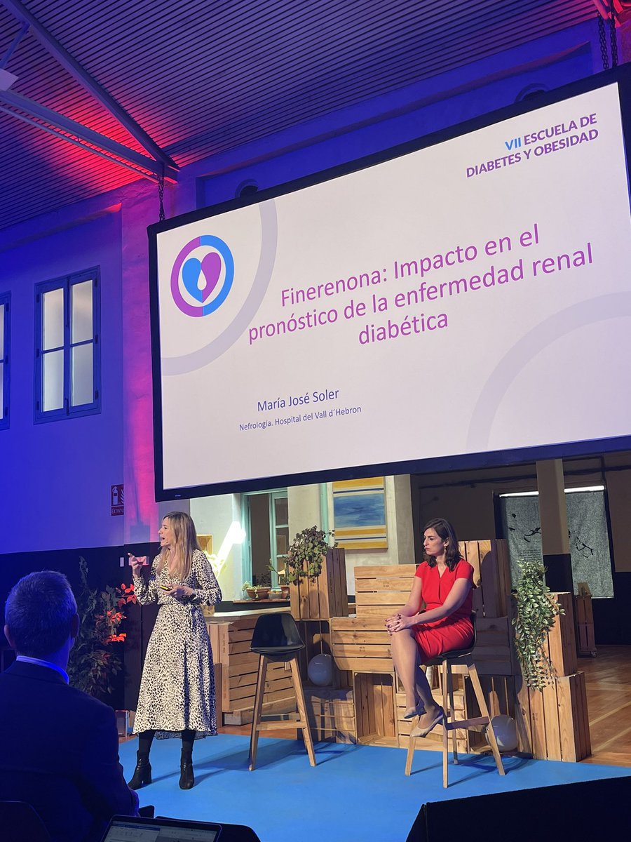almucastro01's tweet photo. Conociendo la finerenona:
- impacto en la enfermedad renal diabética
- resultadnos en IC
con @MartaCoboMarcos y @PepaSolerR en #7EDOSEC https://t.co/wZrJs7CEog
