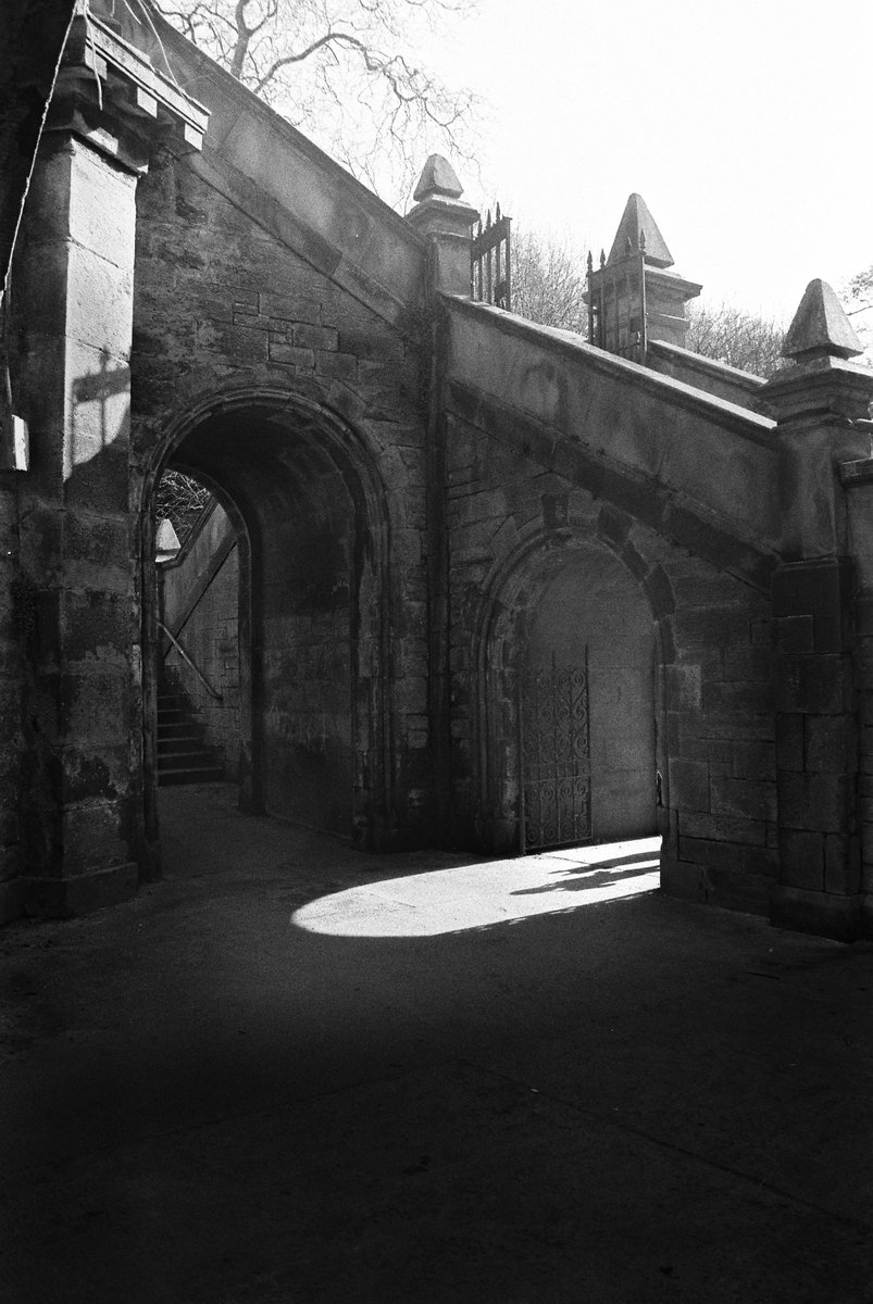 StuartMcMillan's tweet photo. Strolling around #Edinburgh with my dad's old #Zenit11 35mm film camera. #filmphotography https://t.co/9K7S4KmdJN