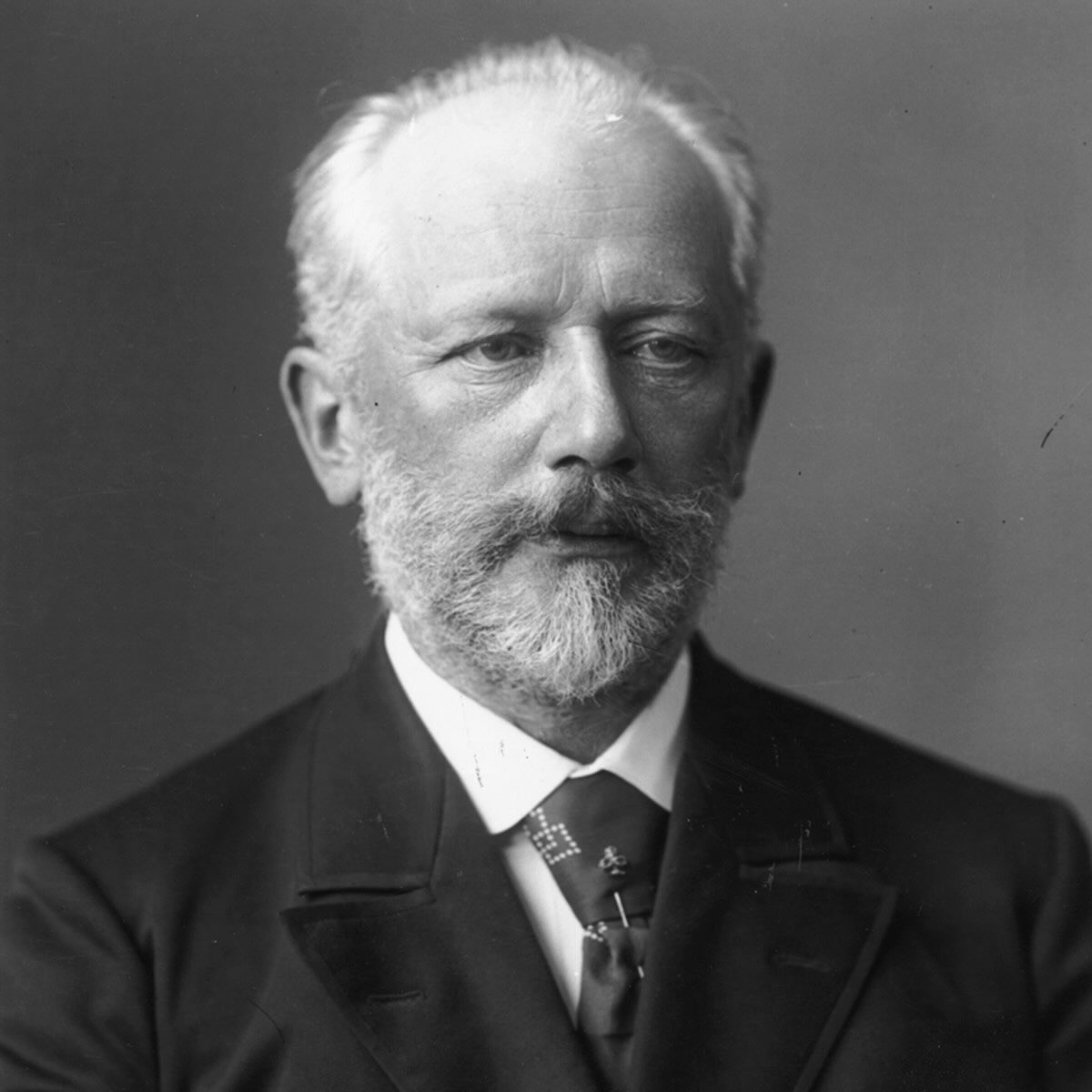 "Inspiration is a guest that does not willingly visit the lazy." Pyotr Ilyich Tchaikovsky, whose output includes no fewer than ten operas, was born #OTD in 1840.