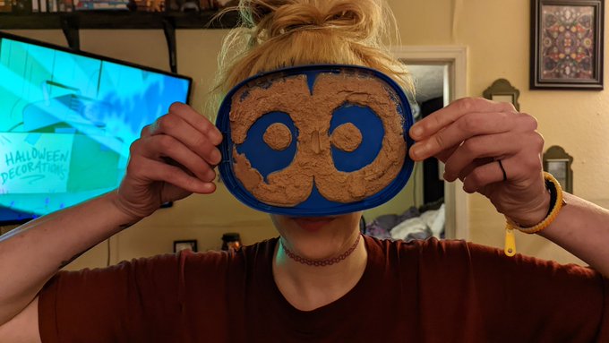 where'd ya get those peepers? https://t.co/WJ6NqunNtI<a href="/tag/imlame"class="tags"><span>#imlame</span></a><a href="/tag/badatsocialmedia"class="tags"><span>#badatsocialmedia</span></a>