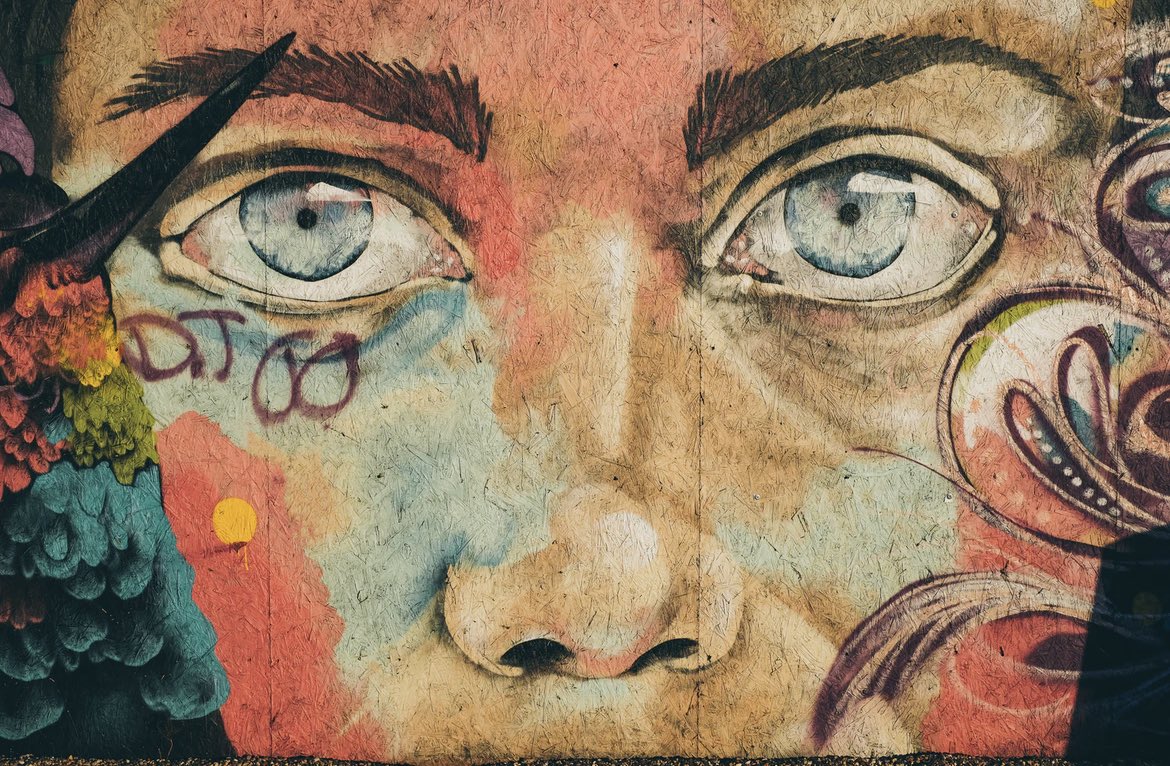 Effective Android tweet media