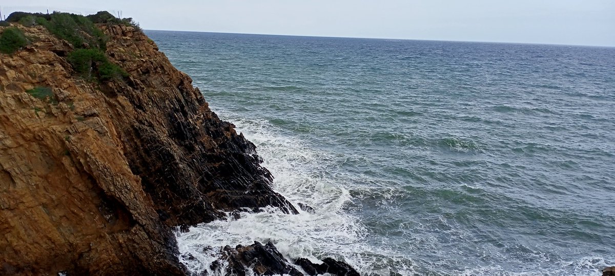 How long do you spend on Twitter?

Do you think this time is appropriate, or are you forced to?

I'm trying to reduce the time I use Twitter during this period but I will come back after I rest a little.
I won't be completely gone but I won't be there for more than 3 hours