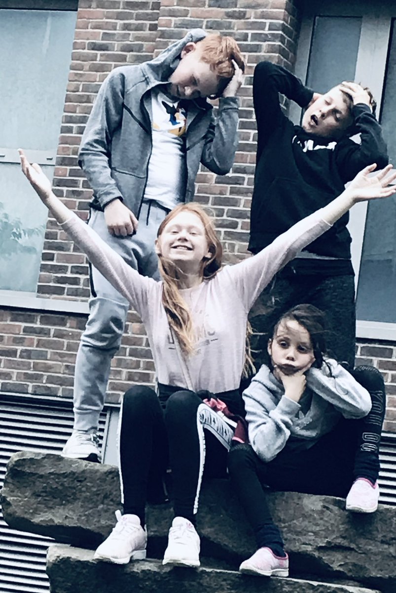 abandonist_'s tweet photo. Our gang cutting a pose 🥰 https://t.co/DC990Z2IVa