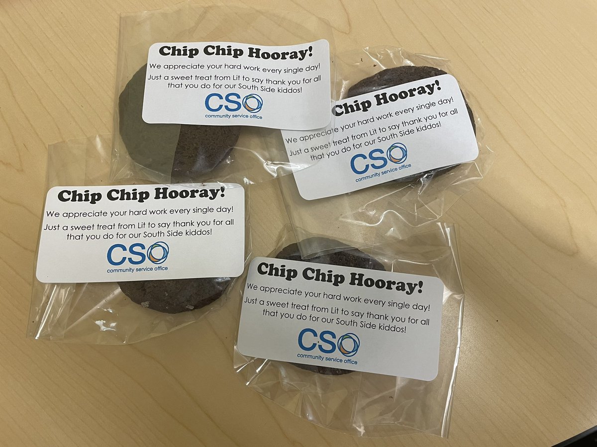 Mrs_CreazzoCSC's tweet photo. Thank you @LehighCSO for the yummy cookies and individual handwritten notes for our @BASDBroughalMS  teaching staff in recognition of Teacher Appreciation Week! https://t.co/zfqwfrSs0s
