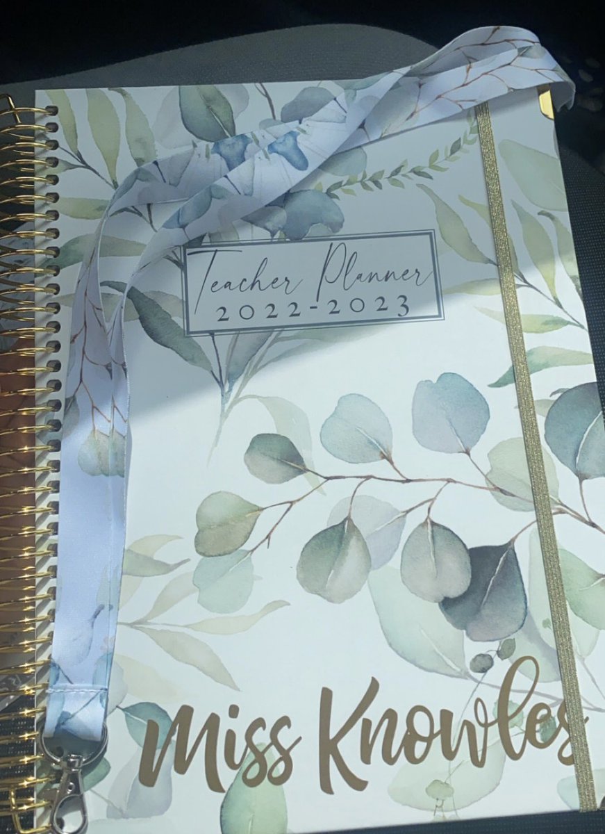 My favourite time of year!🌿🙌🏻 <a href="/TPositiveTC/">Positive Teacher Co.</a>