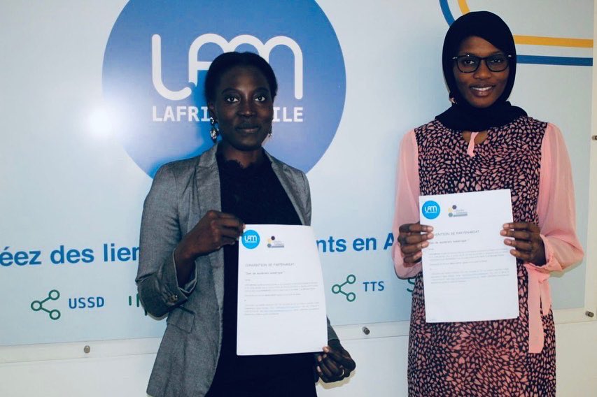 LESAS_LESAS's tweet photo. Hello la famille nous sommes heureux de partager avec vous cette nouvelle page entre LES ABEILLES SOLIDAIRES et LAfricaMobile  

#kebetu #lesabeillessolidaires #educationinafrica #formation #jeunesse https://t.co/b7tNuLmfOS