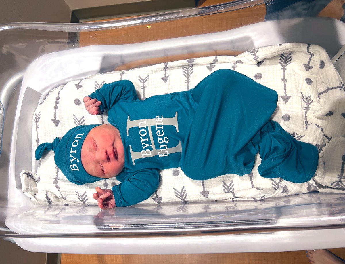 NicholeHazen's tweet photo. Welcome to this crazy world, buddy! You are so loved already, Byron Eugene! 💙 https://t.co/uGhMfoCRhE