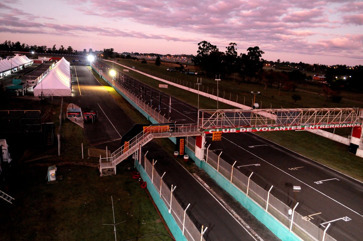 Fin de semana en el <a href="/CVEoficial/">Club de Volantes Entrerrianos Autodromo de paraná</a> con el <a href="/TurismoPista/">Turismo Pista</a> C1 C2 y C3 en la 4ta. fecha de la temporada 2022.