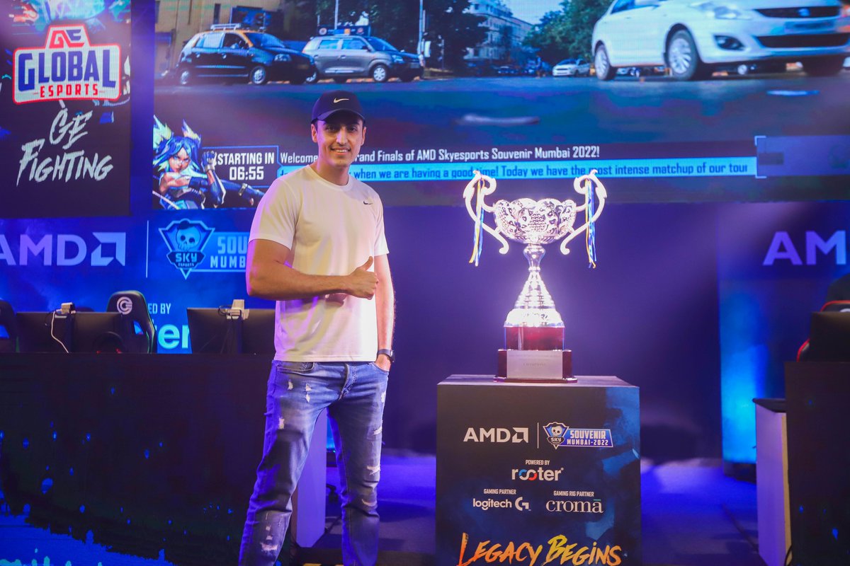 skyesportsintl's tweet photo. Even the Indian OG Legend showed up to AMD Skyesports Souvenir, Mumbai 2022! Imagine the number of LAN tournaments @V3nombiceps has played ππ₯΅
#LegacyBegins #LANisBACK https://t.co/6dOlBH9PMw
