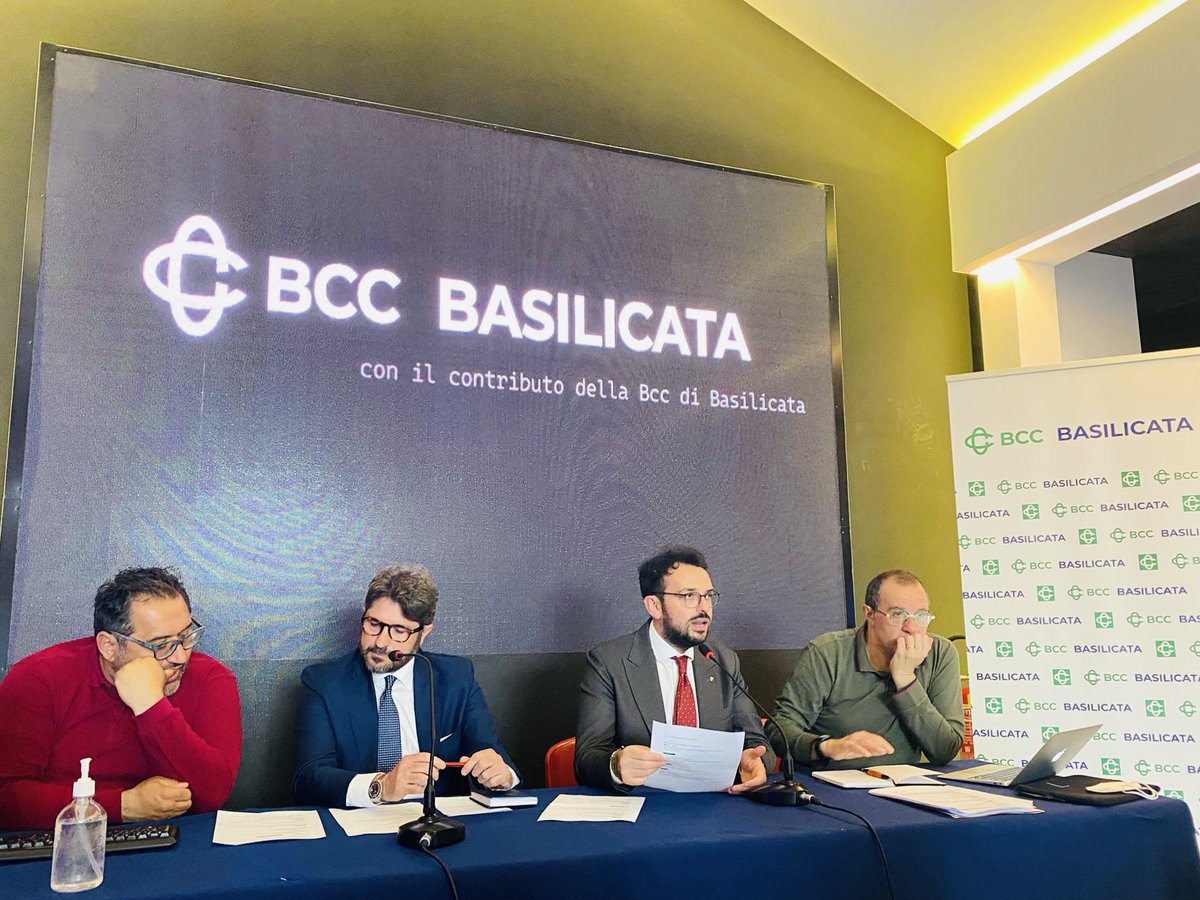 BccBasilicata's tweet photo. #potenzalgiro Bcc Basilicata presente, per un momento di sport ma anche di comunità in cui istituzioni, associazioni e cittadini si sono impegnati a dare il meglio per accogliere la tappa del @giroditalia https://t.co/bfAheuDvkt