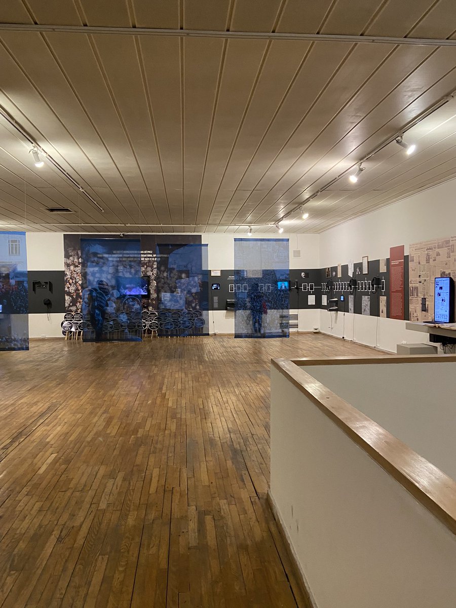 Lara Aharonian tweet media