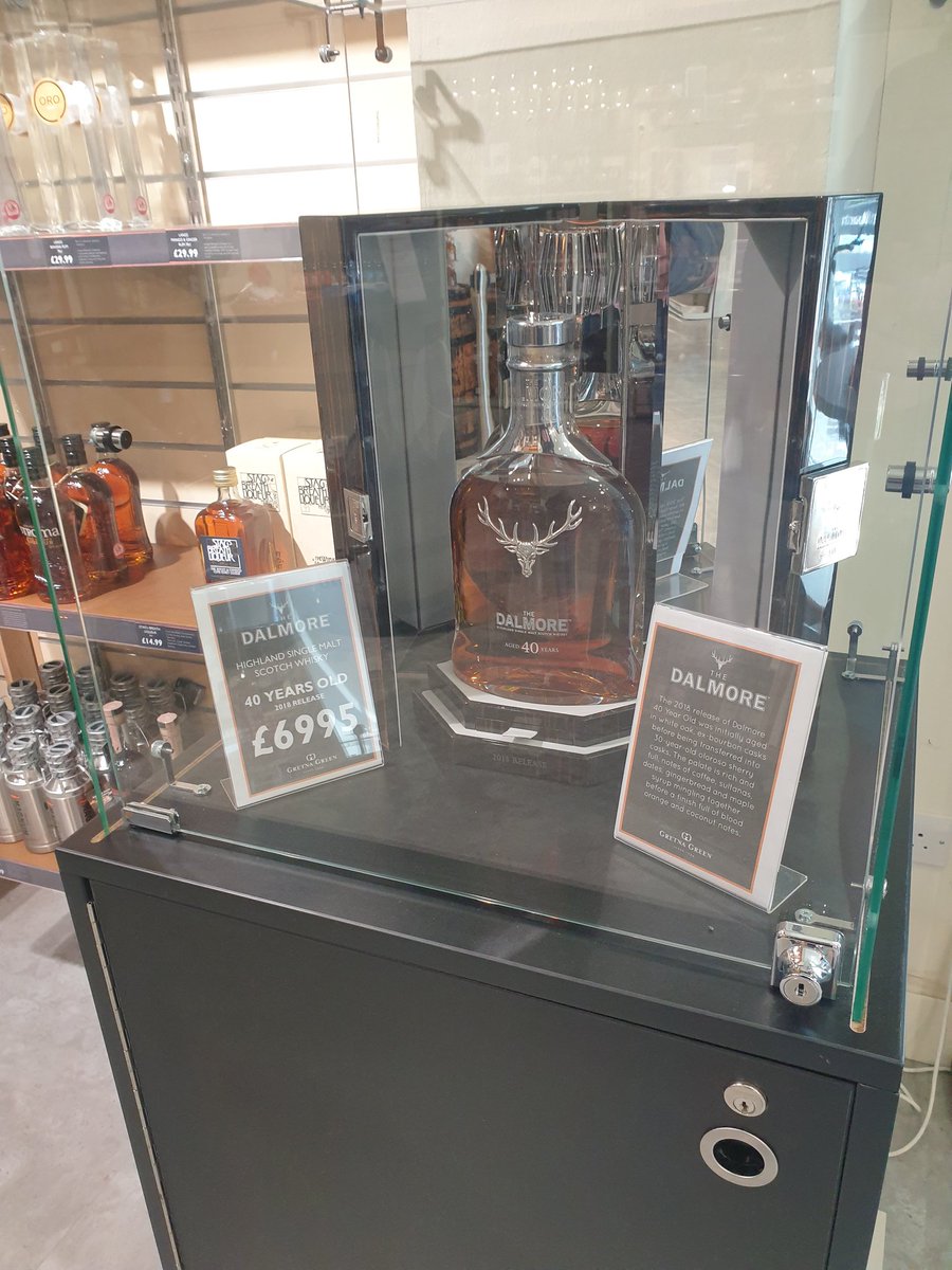 Bongo998's tweet photo. Just seen this at Gretna Green blacksmiths shop very reasonable https://t.co/geULDPyUv1
