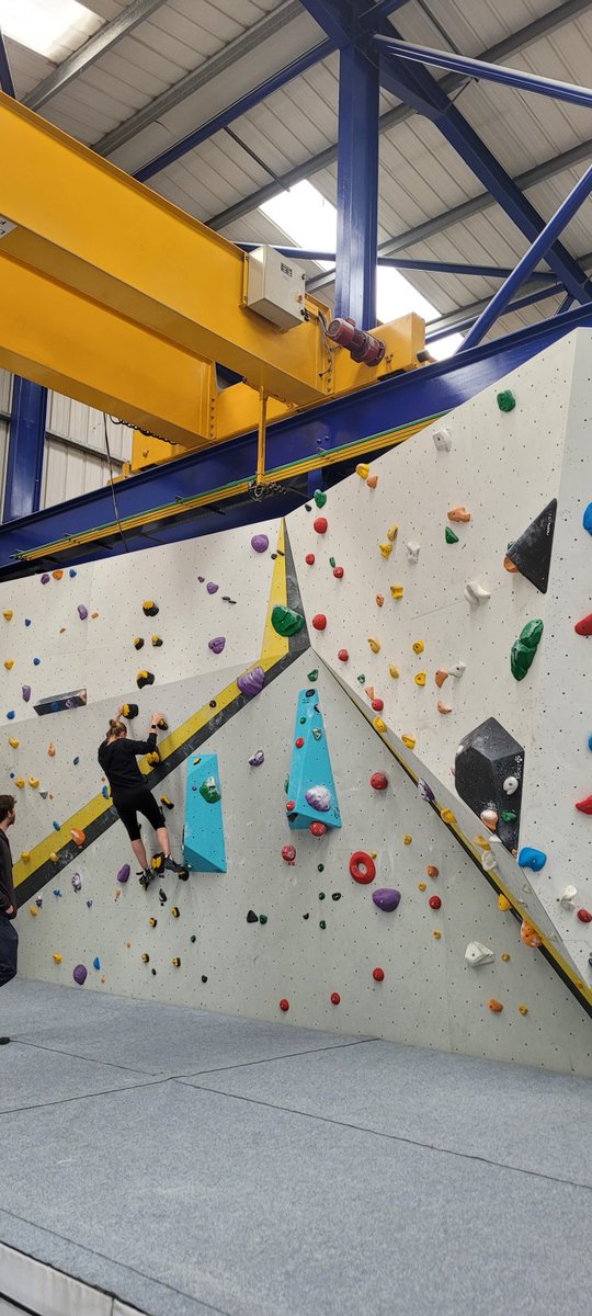 ForHousing's tweet photo. Fancy trying your hand at bouldering? Be Bold offers 3 FREE taster sessions to anyone wanting to learn a new skill. The next session is on Wednesday 11th May, spaces are still available. Find out more here https://t.co/LmYf6uHAFD @boulderhut @ActiveCheshire @Sport_England https://t.co/imyyyomZCC