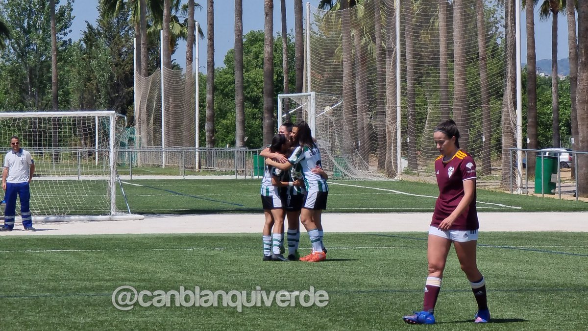 canblanquiverde's tweet photo. 🅵🅸🅽🅰🅰🅰🅰🅰🅻 #CCFAlbacete 1-0 

Vital victoria de las blanquiverdes.

⚽ @anab_ol7
 #RetoIberdrola #futfem https://t.co/bXf85nElUQ