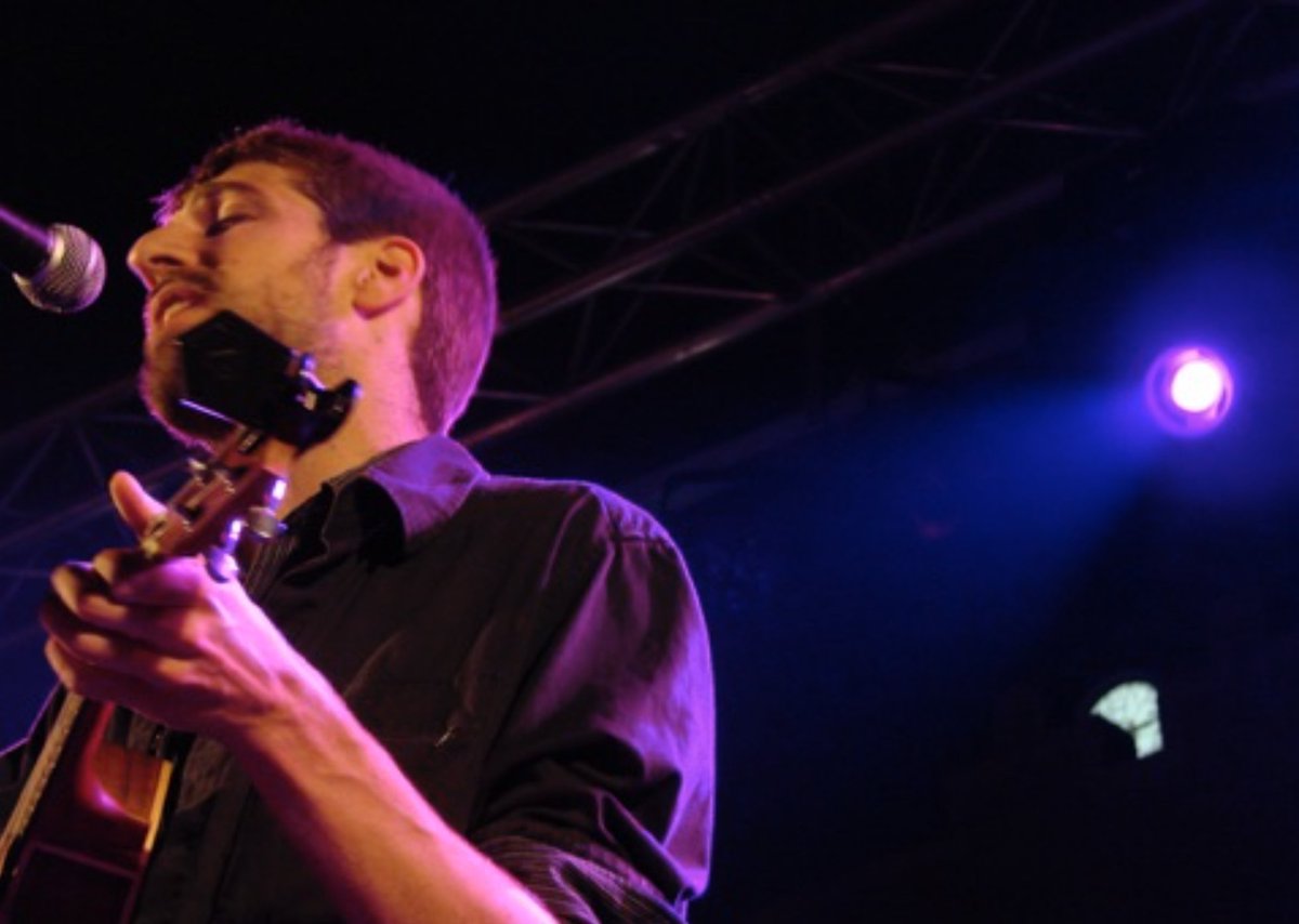 badalona's tweet photo. Els @GrupManel tornen avui a #Badalona. Els seu primer concert a la nostra ciutat fou l'11 de maig de 2009 a la Plaça Font i Cussó.

Hem creat una nova llista perquè el pugueu reviure. Repetiran alguna cançó, 13 anys més tard ?

https://t.co/MjYwNPReAv https://t.co/JlINOJisVU