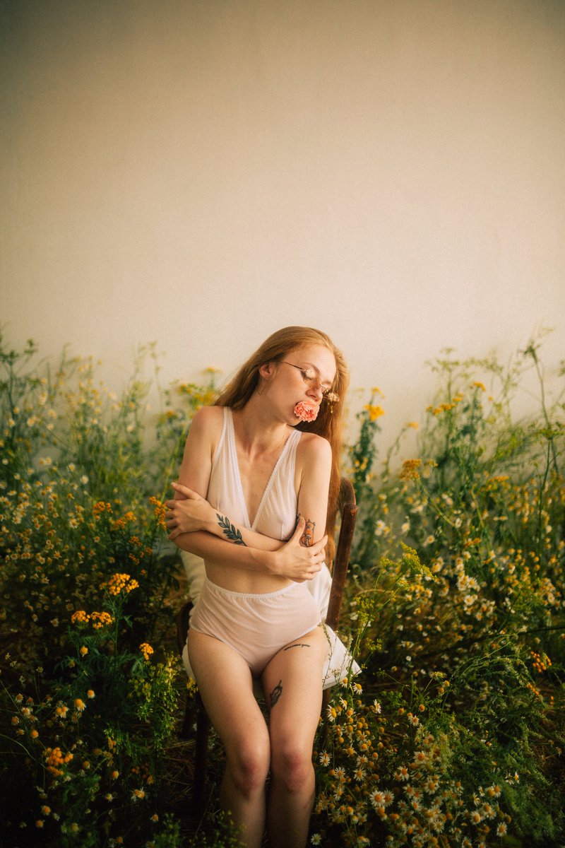 "A beautiful garden always begins with the birth of a single flower."

"Become a garden" collection 🌸
0.2 ETH 

opensea.io/collection/bec…