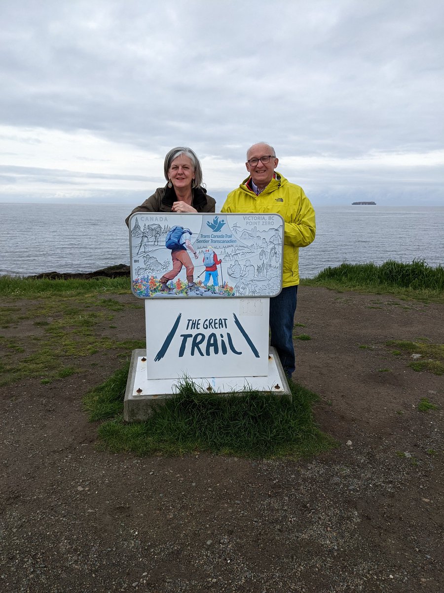 With Victoria tour guide extraordinaire @ChrisSadeler at Point Zero of the #TransCanadaTrail #TheGreatTrail @Jessichutchison @88xtc @juliethompson14