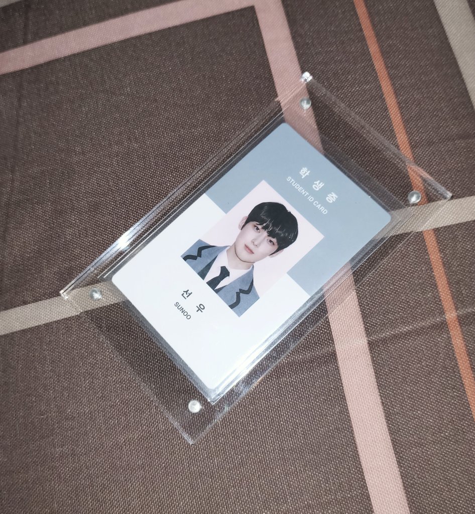 pjseize's tweet photo. 🧺 . .  wts | lfb | ph  [ #tindahaniuno ]

    ⌗ sunoo sg21 id !
𓂋 ₱2499
𓂋 3 days dp / prio payo !
𓂋 mod: sco,ggx,flash
𓂋 onhand and mint condition 🌷
𓂋 rfs : dupes

tags; wts enhypen pc photocard kim sunoo rpc season greetings 21 sg21 sg 21 id sale random indemand https://t.co/i0s6uaAqPK