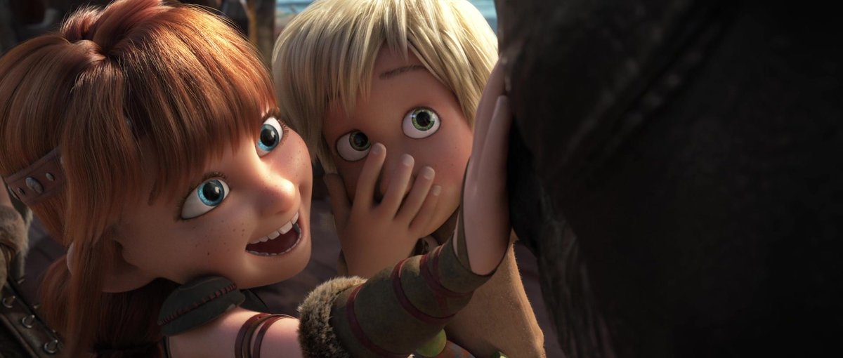 httyddaily's tweet image. Zephyr and Nuffink meet Toothless — How to Train Your Dragon : The Hidden World