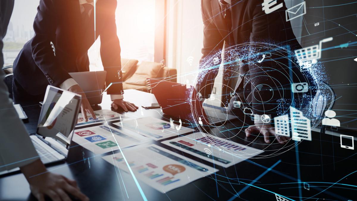 VassalloDigital's tweet photo. 🟢  Entorno de trabajo digitalizado 
🔹 servicios en la nube
🔹 bases de datos como servicio
🔹 software como servicio
➡️  https://t.co/DPVF0APPRp

#TransformaciónDigital #CloudComputing https://t.co/ke33gmVmkh