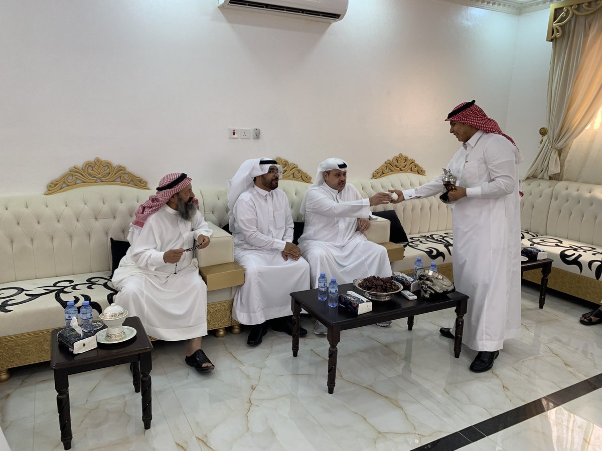 ruwalah's tweet photo. 🔴 مباشر
الامير فهد بن نواف الشعلان في ضيافة منصور بن سنيد الرويلي https://t.co/M2w9JWDvLq