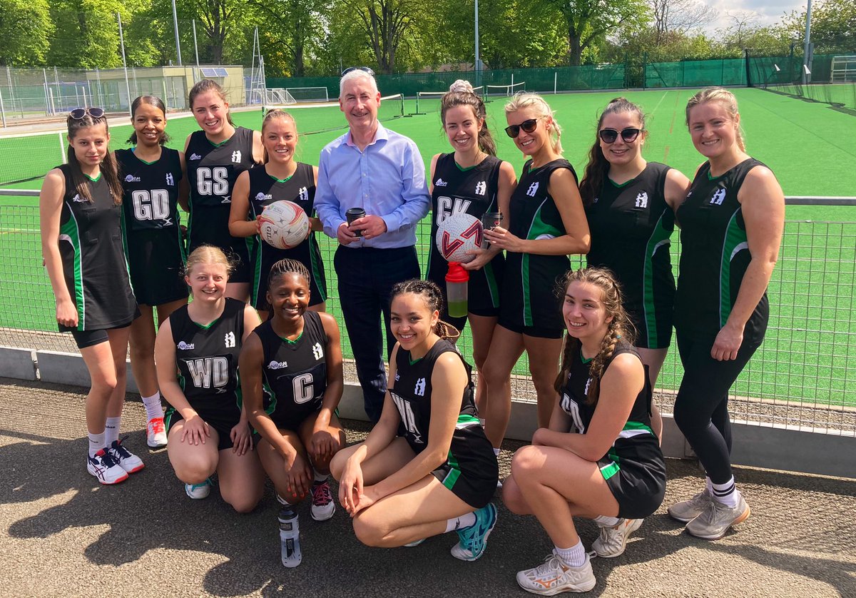 CNWSCNetball's tweet photo. Loved having @jkiely_john join us at Cov &amp; Warwickshire Netball tournament this morning 🙌🏼 thanks for supporting us this season 💚🐻 @McDonaldsUK #Bears https://t.co/X5S6inEDGR