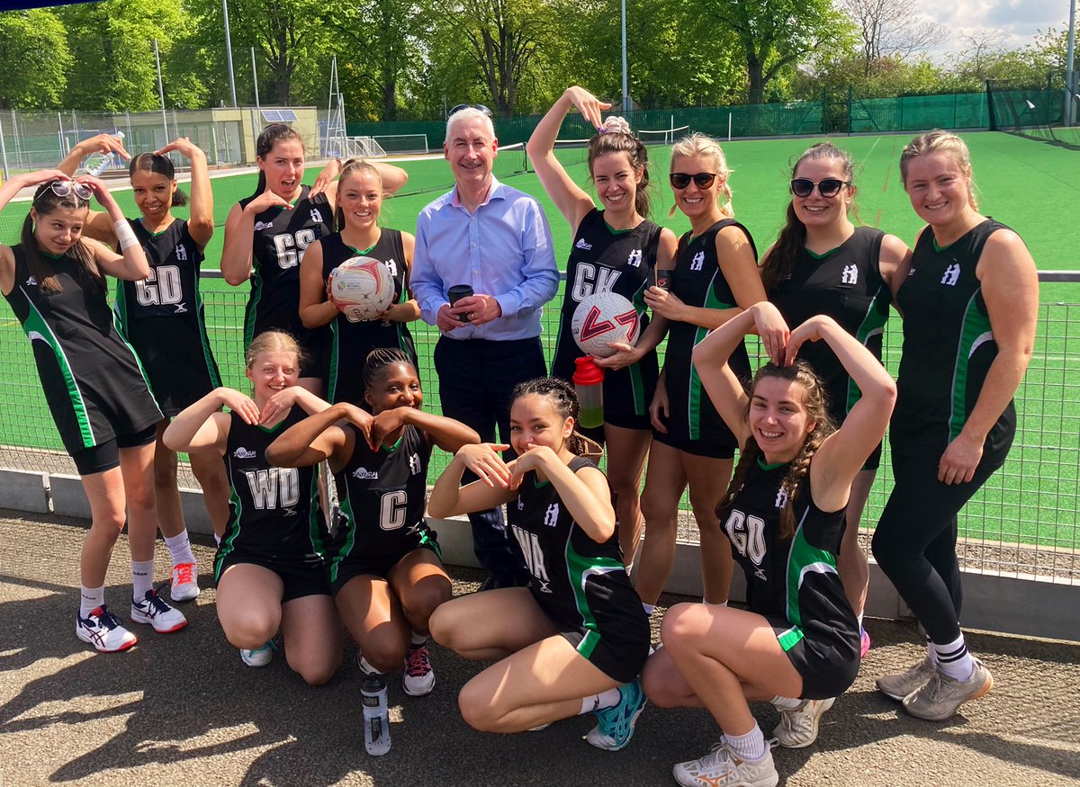 CNWSCNetball's tweet photo. Loved having @jkiely_john join us at Cov &amp; Warwickshire Netball tournament this morning 🙌🏼 thanks for supporting us this season 💚🐻 @McDonaldsUK #Bears https://t.co/X5S6inEDGR