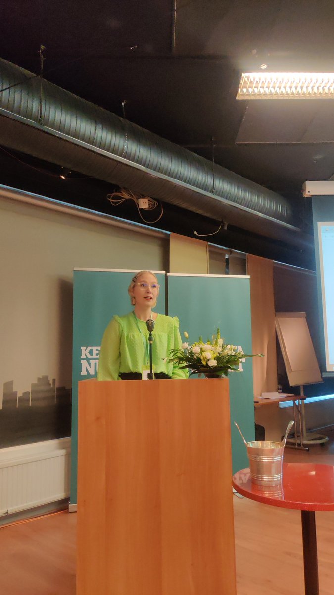 Keskustanuoret's tweet photo. "Kyllä duunarit ja toisen asteen koulutetut kuuluu politiikkaan"
Koulutuspolitiikka puhuttaa yliopistoista ammattikouluihin.
Laura Hahl

#koulutus #keskusta #keskustanuoret https://t.co/8sutDcfZEu
