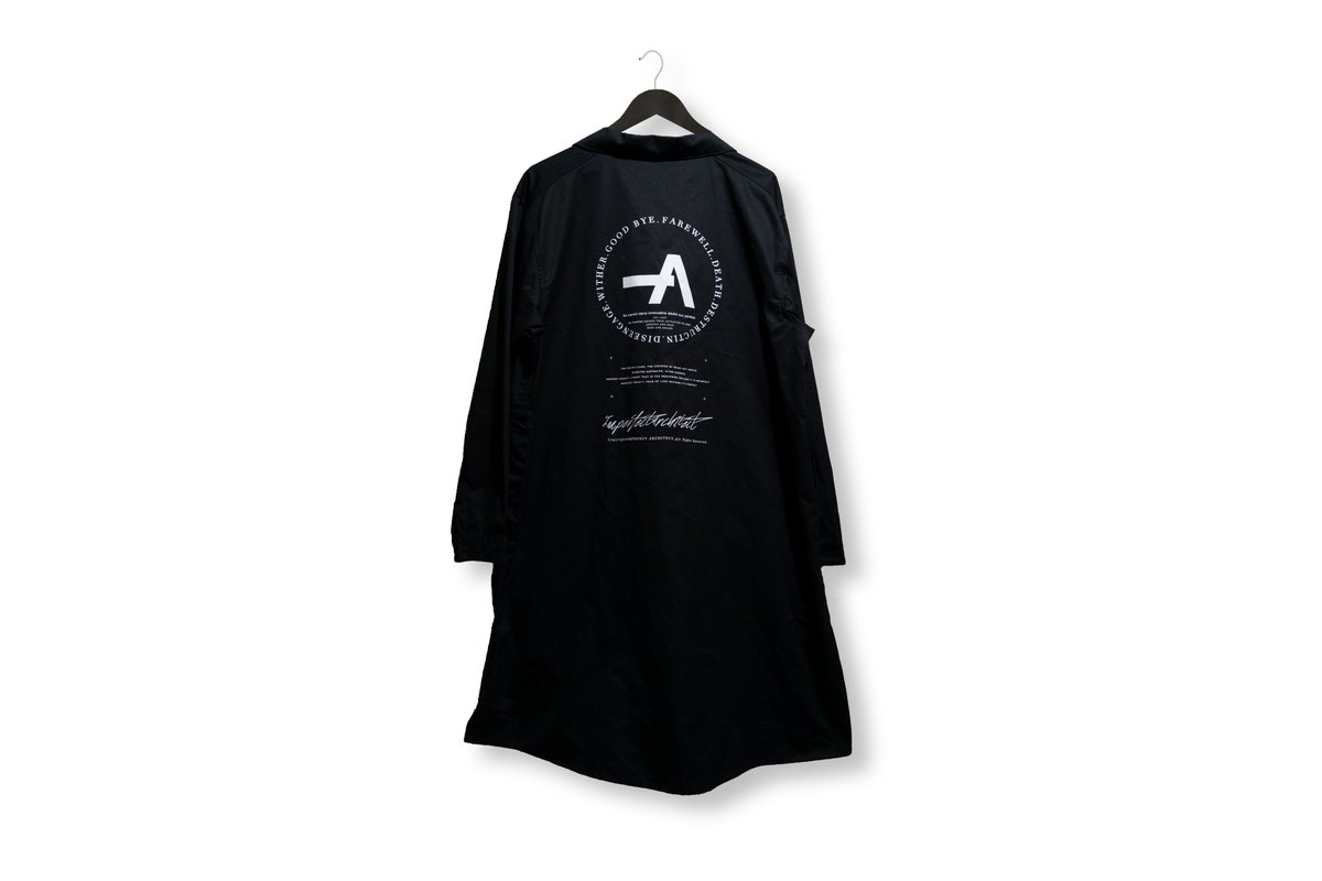 IPAT_JPN's tweet photo. 【BLACK COAT】
微光沢のツイル生地を採用を使用したコートのバックには、ブランドのメインロゴを中心に追求し続けたメッセージを各デザインに配置。
スタイルや性別に囚われないアイテム。
https://t.co/sS9HTddlnj https://t.co/IdKYHbhRrs