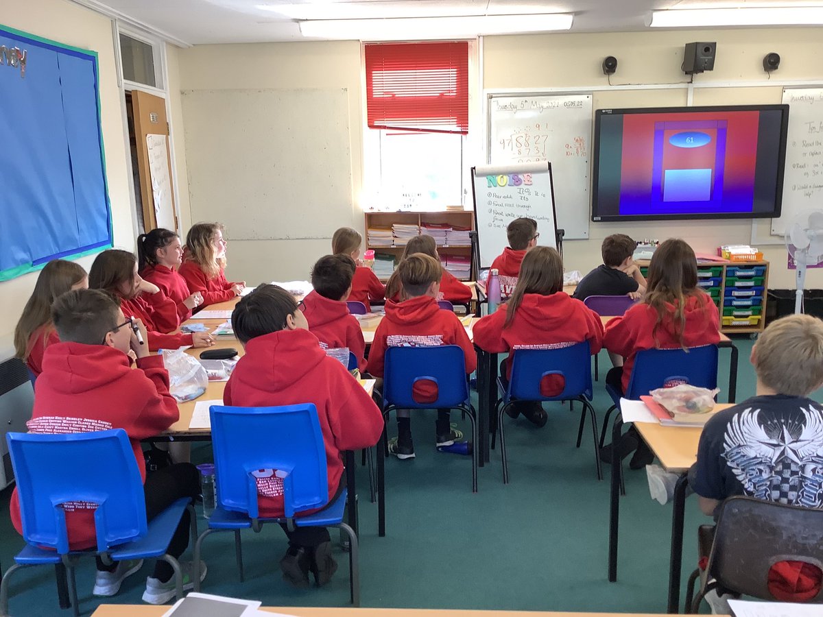 Miss Wakefield tweet media