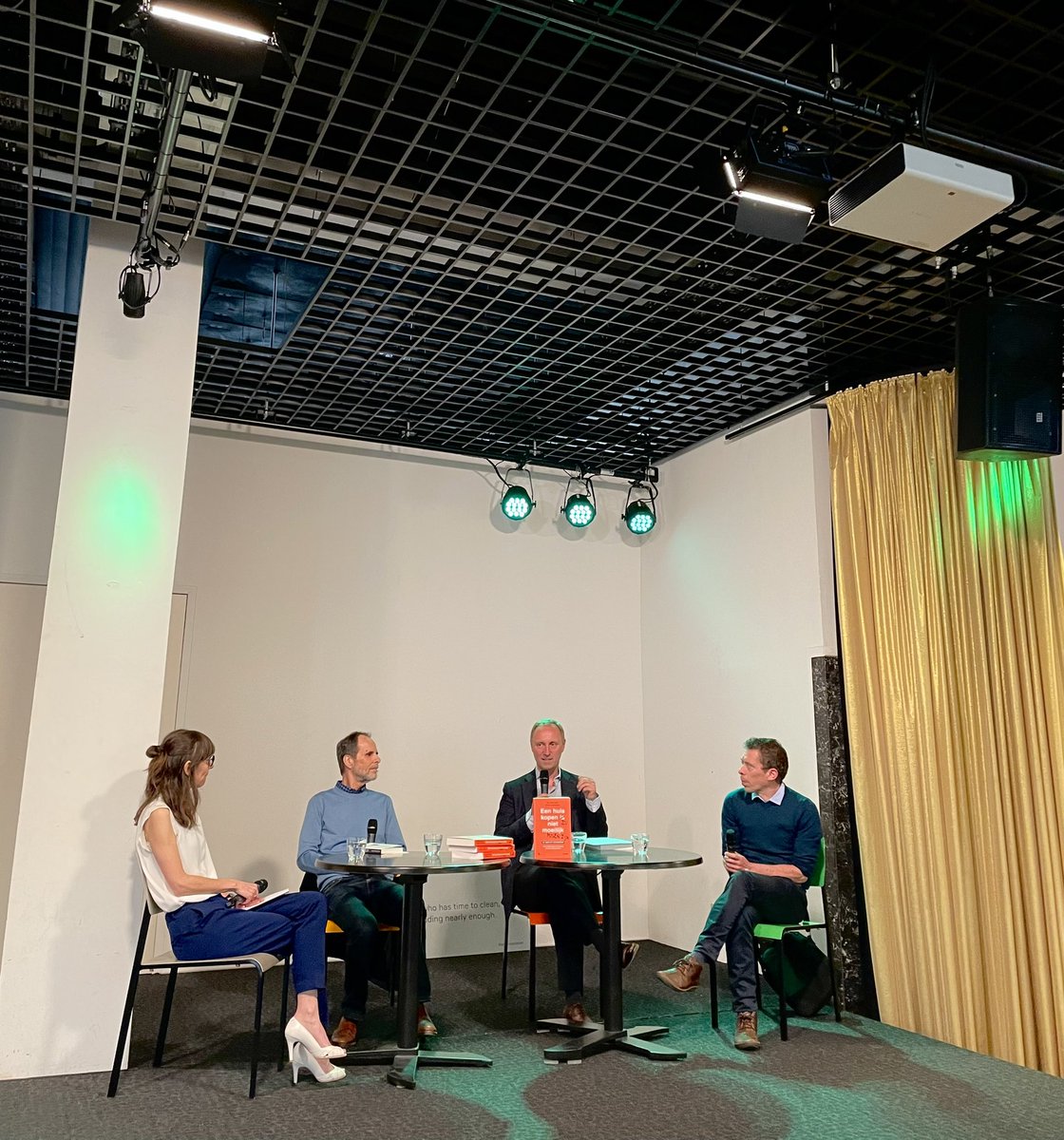 Bart Azare tweet media