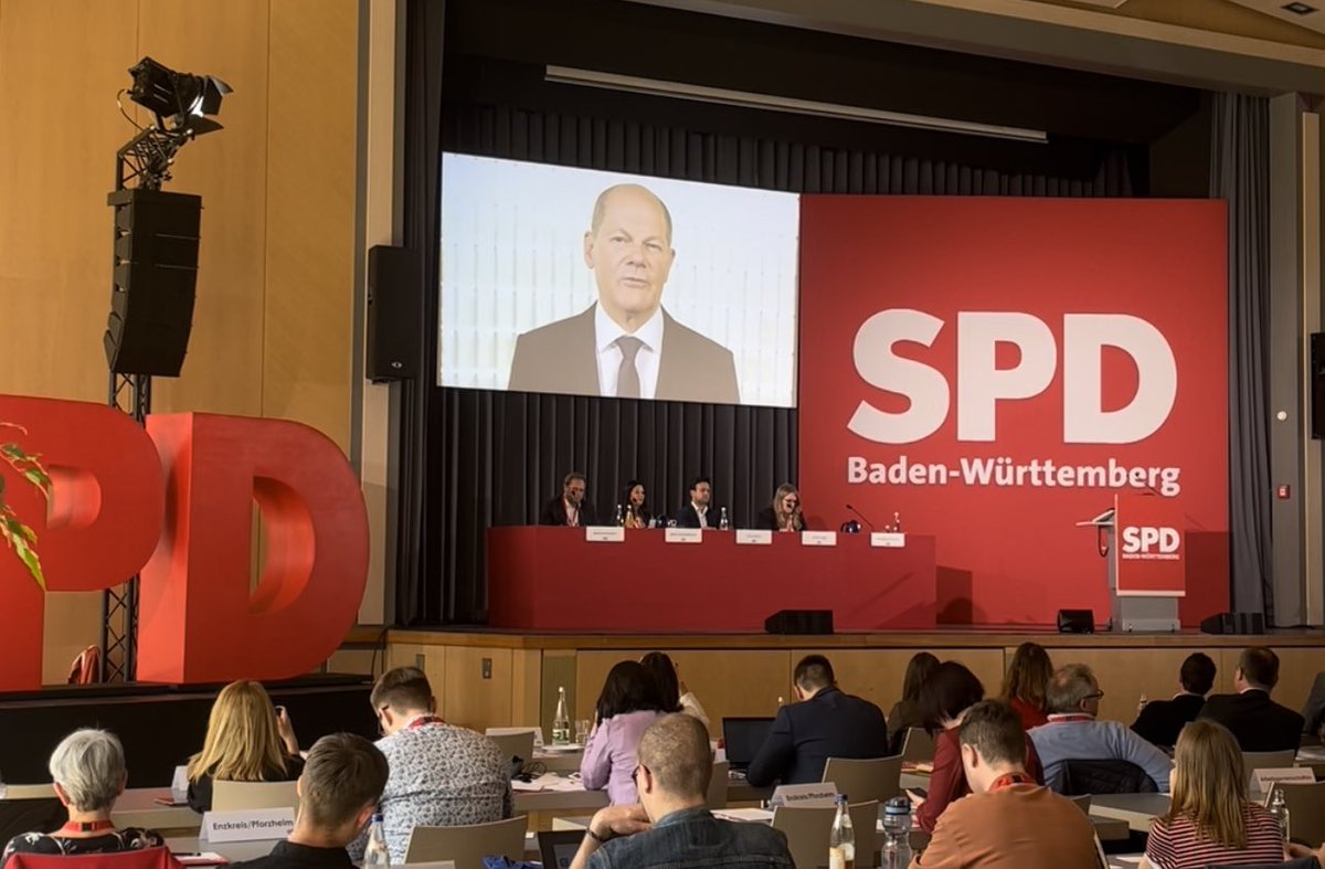 spdbawue's tweet photo. Auch unser Bundeskanzler @OlafScholz ist digital bei uns zu Besuch! #spdbw https://t.co/SVOi2WjOcz