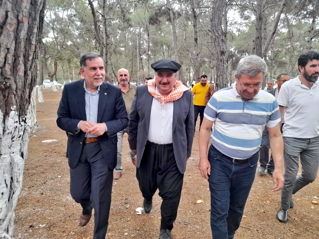 yuregirbld's tweet photo. #SöğüttenSarıçama Gönül Köprüsü

Milletvekilimiz Sayın @ahmetzenbilci yarınki program öncesi Sarıçam Yörük Ormanı şölen alanında incelemelerde bulundu. https://t.co/sI8XsBvLzS
