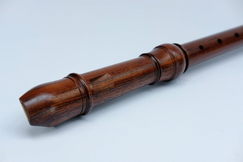 earlymusicshop's tweet photo. A few fine examples of Moeck Rottenburghs in rosewood, boxwood and palisander. The #Moeck Rottenburghs are without doubt one of the world’s most successful series of recorder! See them online @ https://t.co/VJNo2nC6cF.
What’s your favourite #recorder wood? We like the rosewood! https://t.co/zImNUG4osT