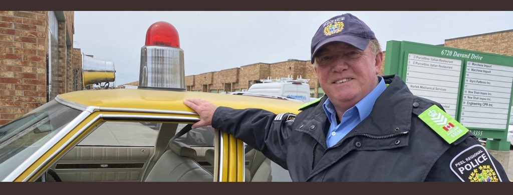 Ty for wearing green and showing your support @Crowtherba 💚💙 #MentalHealthAwarenessMonth