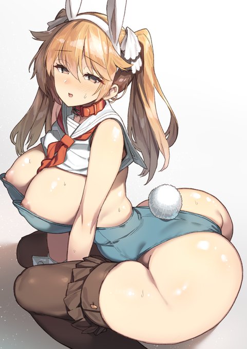 廃部寸前の制服バニー部部員。 