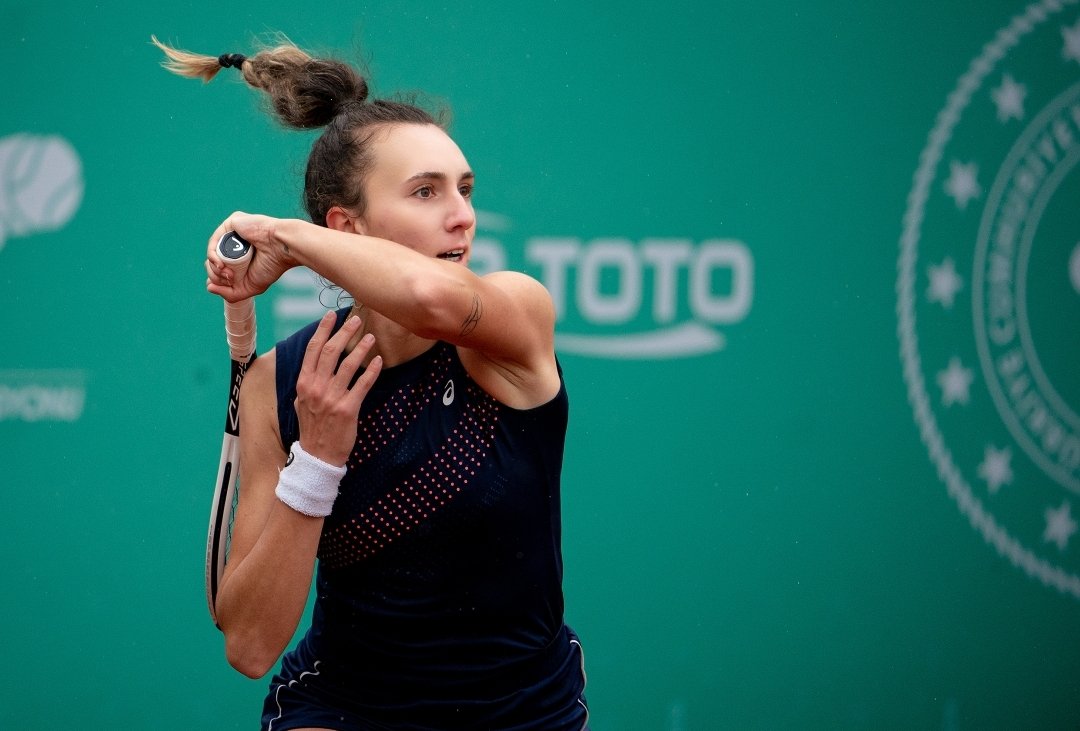 TTForgtr's tweet photo. 🇹🇷 @ipekozz9 İsveç'te finalde 💪🏼

Bastad W25 turnuvasında 🇯🇵 Misaki Matsuda'yı 6-1, 6-3 yenen İpek Öz adını finale yazdırdı 🚀

⏩ İpek'in şampiyonluk yolundaki son rakibi 3 numaralı seri başı Irina Khromacheva olacak. https://t.co/GLOSnW4fiZ