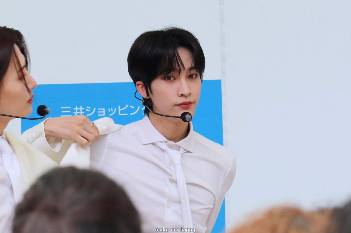 pen__camera's tweet photo. 220507 OnlyOneOf japan 1st album release event lalaport yokohama 1부 
 #온리원오브 #OnlyOneOf #나인 #Nine https://t.co/fUQ0jHOLXM
